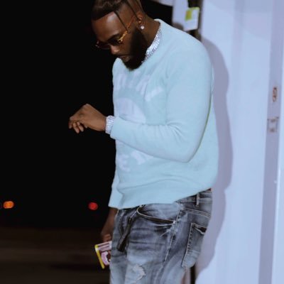 1HollyHoodCurt's profile picture