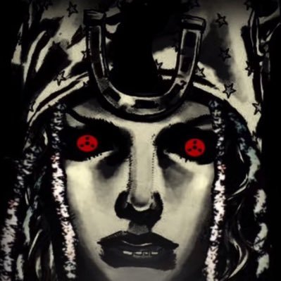 Estee 🐍's profile picture