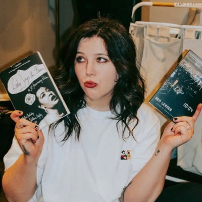 lucysmodigliani's profile picture