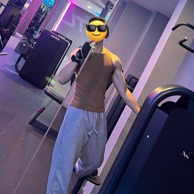 grayaintgrey's profile picture