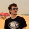 Guy profil fotoğrafı