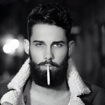 lezsaly's profile picture