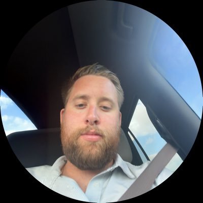 SportsLayDown's profile picture