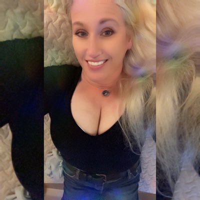 💯ℂ𝕣𝕒𝕫𝕪𝔸𝔽👑🍄𝔹𝕦𝕥ℂ𝕦𝕥𝕖💯's profile picture