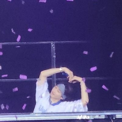 켈켈껠켈's profile picture