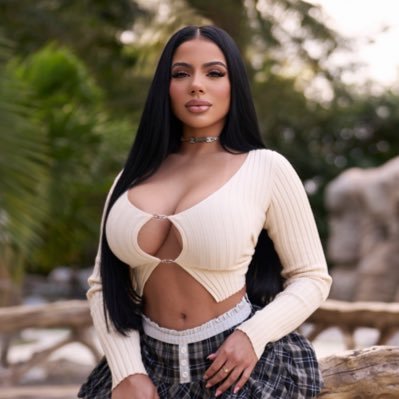 EleniCostatv's profile picture