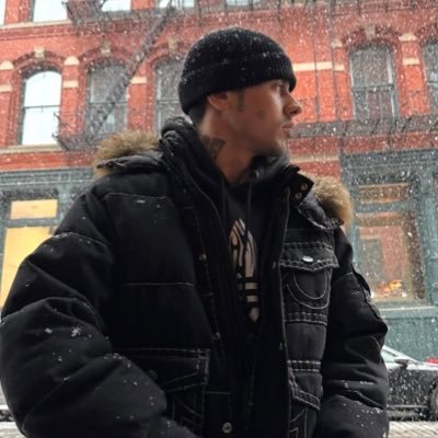 viki.'s profile picture