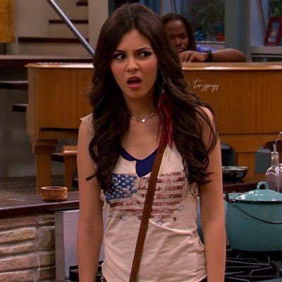 zeynep's profile picture