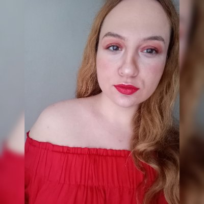 𝓑𝓾𝓻𝓬𝓾 🍓🐣's profile picture