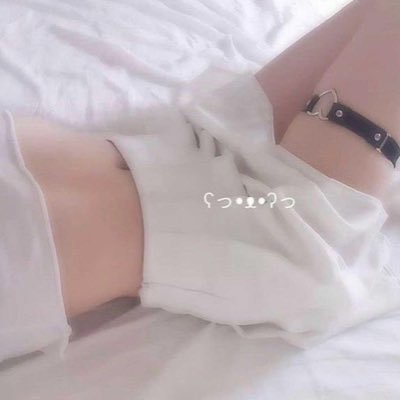 V's profile picture