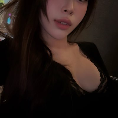 embeHani's profile picture