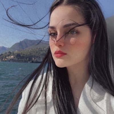 zainablz7's profile picture
