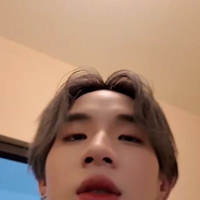 olip's profile picture