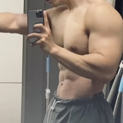 l1x4xsktl72005's profile picture