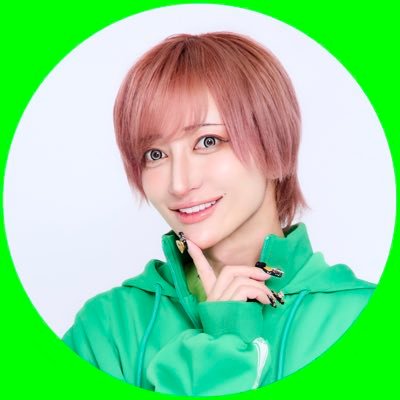 こぺ / リアルピース✌️🧩 with 負けないもん's profile picture