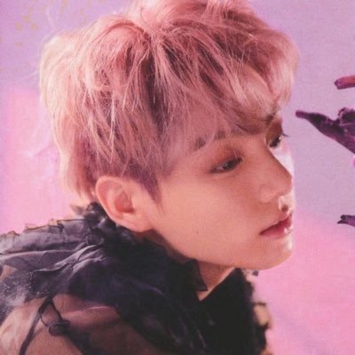chloe☆ seeing bts!'s profile picture