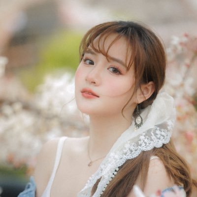 ☆Ployphach's profile picture