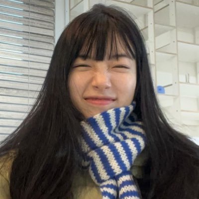 elly.'s profile picture