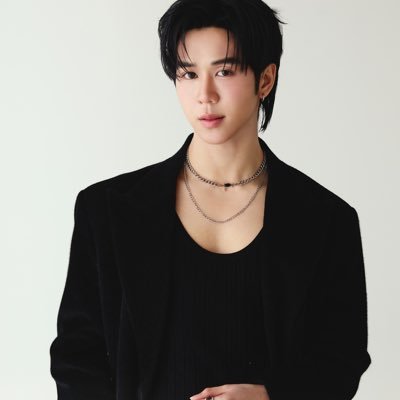 Louis_thanawin's profile picture