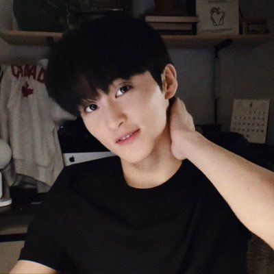 쬬's profile picture