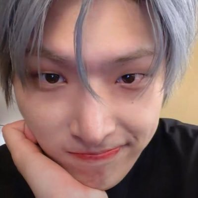 naemingi89319's profile picture