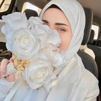 DrZaainab's profile picture