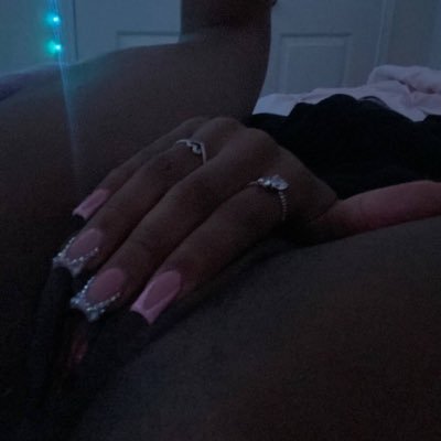 AriWittheFatty 👑's profile picture