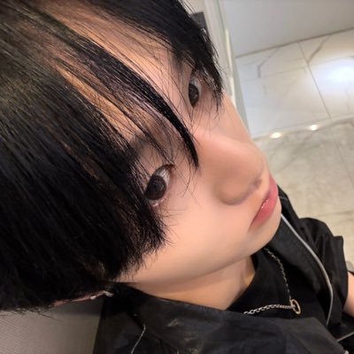 oectrio's profile picture