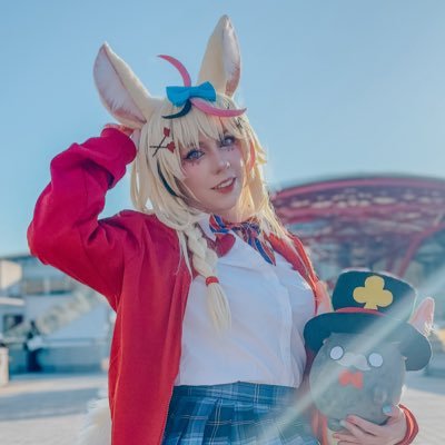 cloverclubcos's profile picture