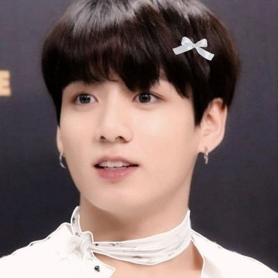 Anna ⁷ ୨♡୧ 𝓐𝓻𝓲𝓻𝓪𝓷𝓰 ㉧㉣㉣ IS SEEING BTS 💜's profile picture