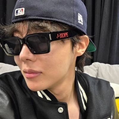 rafa⁷ ⊙⊝⊜ VAI VER O BTS's profile picture