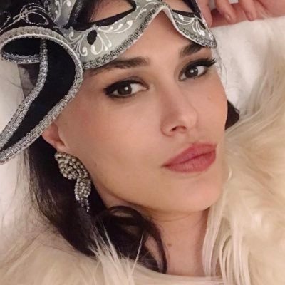 AyseHatunOnal's profile picture