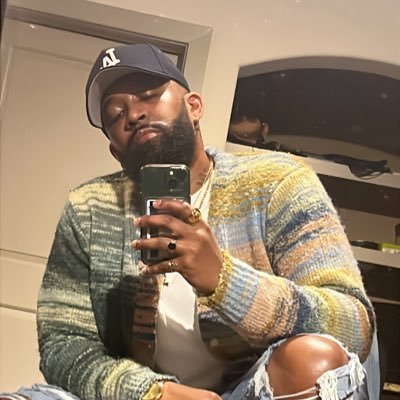 Respectfully..I’m The Problem 😌's profile picture