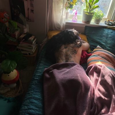 AM's profile picture