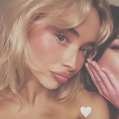 agos ੯‧̀͡⬮ ARGENBRINA's profile picture