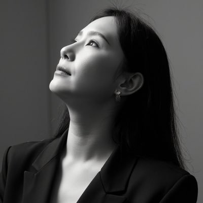 CL's profile picture