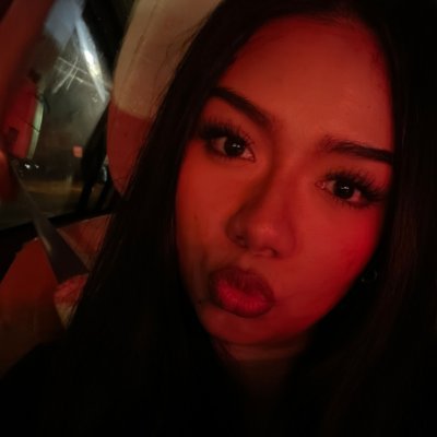 Latina Vault's profile picture