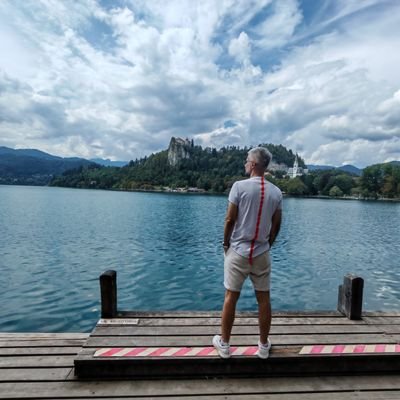 company_Hteo's profile picture