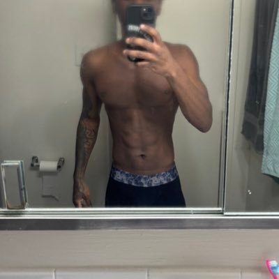 sagger boy's profile picture