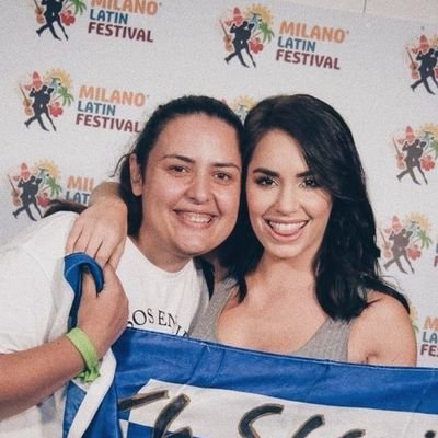 flora 🇬🇷's profile picture