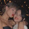 thais's profile picture
