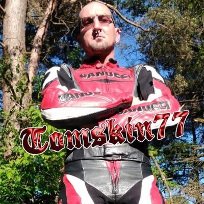 Tomskin77's profile picture