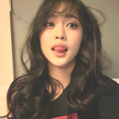 Adelreva's profile picture