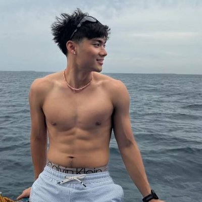 AyuniDheavnyua's profile picture