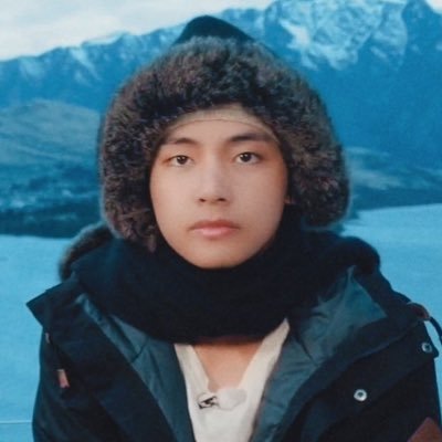 liane⁷❀ is seeing bts's profile picture