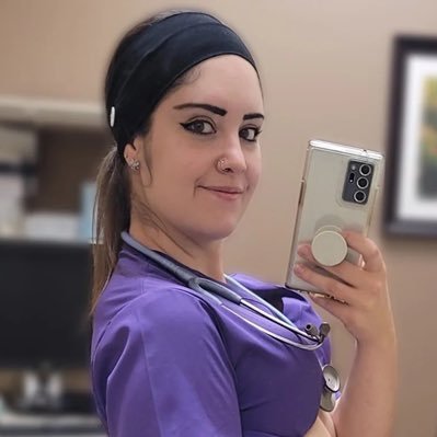 TheNurseEavee's profile picture