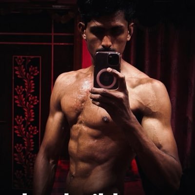 im_lohi's profile picture