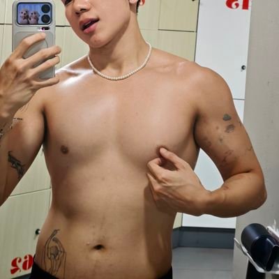 Tanktopbabe's profile picture