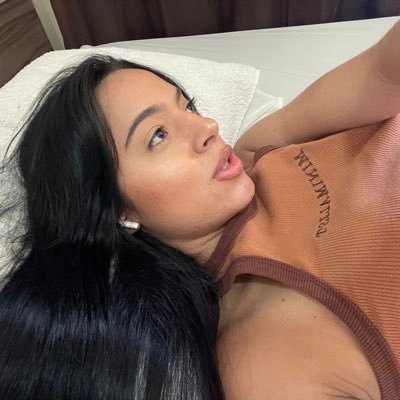 andressamuggiat's profile picture
