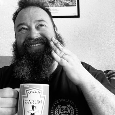 🏛Roma no se hizo en un día🧔🏽's profile picture